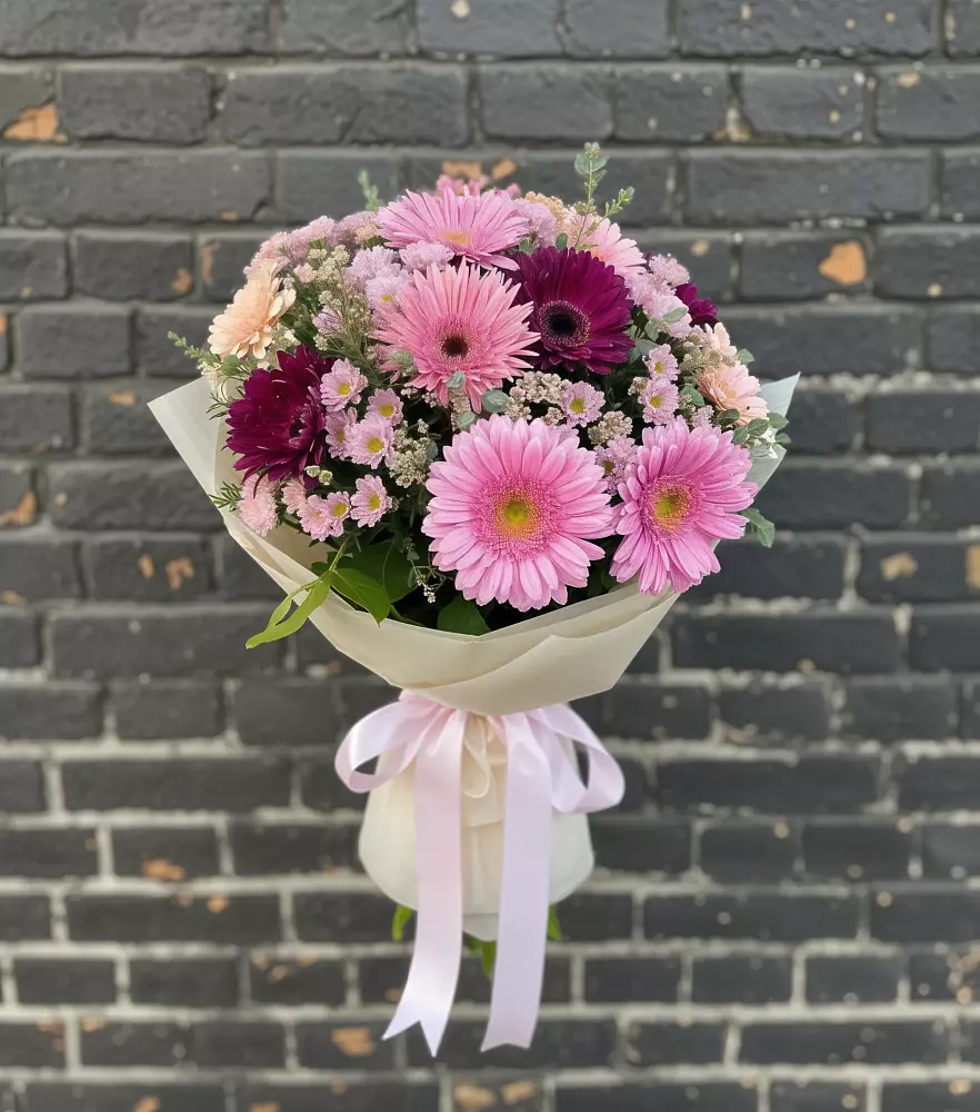 Букет цветов из: Герберы и Хризантемы в Тарасово