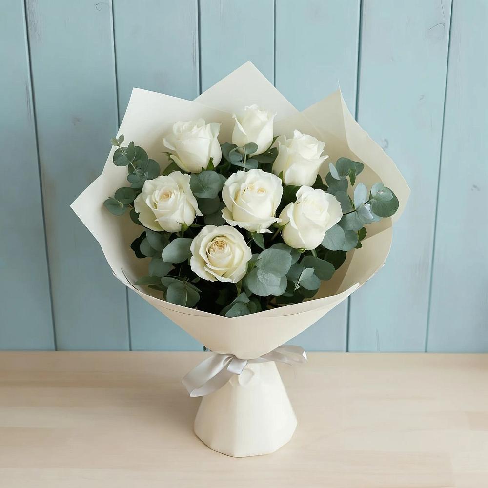 Букет Белые розы в Эвкалипте в Тарасово