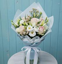 Букет цветов из:  Розы и Лизиантусы в Тарасово